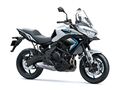 Motocykl Kawasaki Versys 650 bílý / 2025