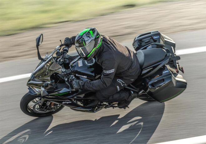 Motocykl Kawasaki Ninja 1100SX SE zelená / 2025