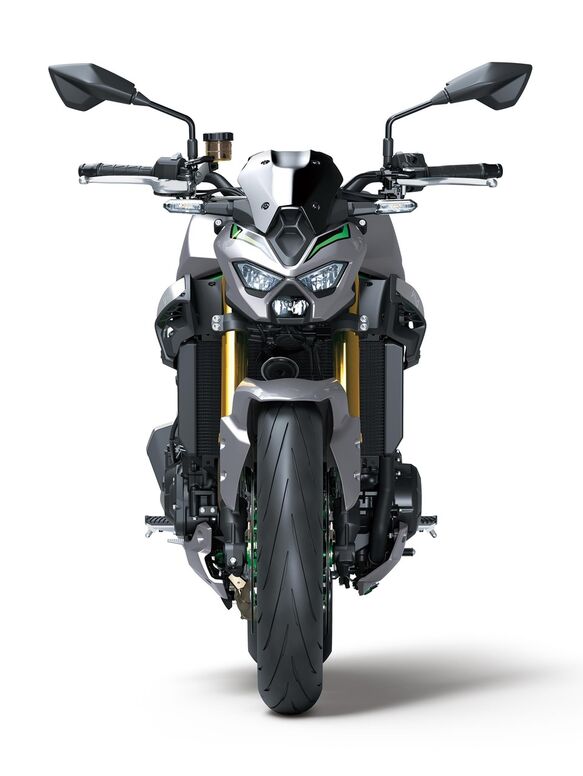 Motocykl Kawasaki Z900 SE šedá / 2025