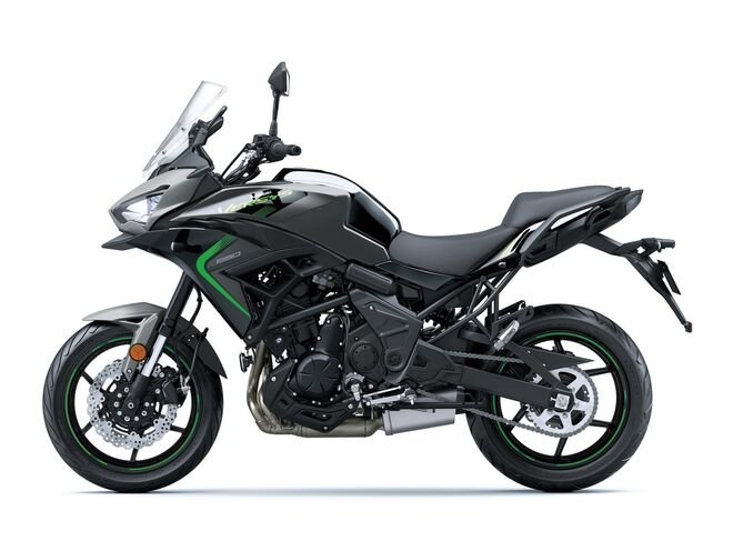 Motocykl Kawasaki Versys 650 šedý / 2025