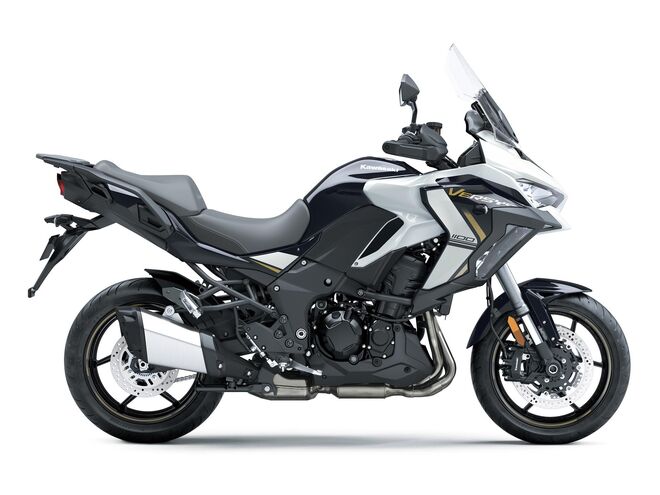 Motocykl Kawasaki Versys 1100 S bílý / 2025