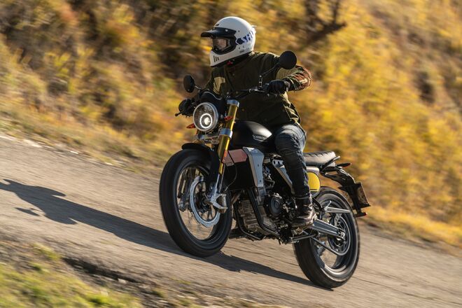 Motocykl Fantic Caballero 125 Scrambler - černá / 2023 Motocykl Fantic Caballero 125 Scrambler - černá / 2023