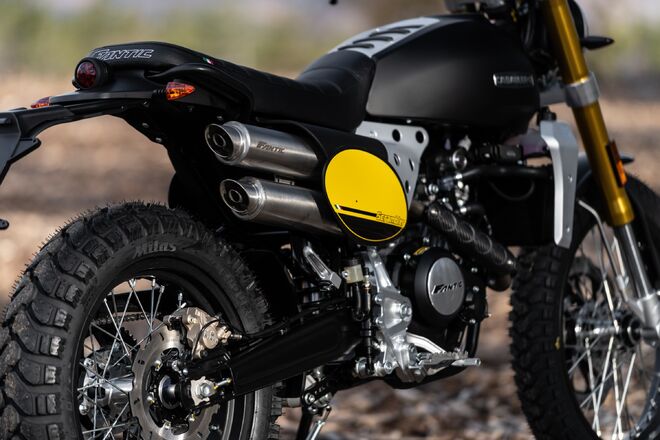Motocykl Fantic Caballero 125 Scrambler - černá / 2023 Motocykl Fantic Caballero 125 Scrambler - černá / 2023